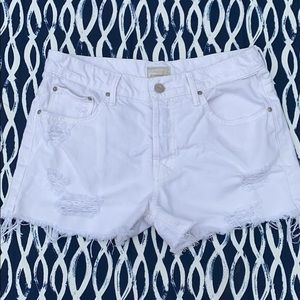 Mother loosey fray short white size 25